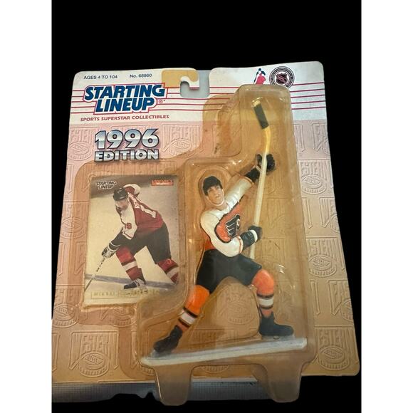 Starting Lineup Mikael Renberg Philadelphia Flyers NHL 1996 Vintage - Picture 1 of 4